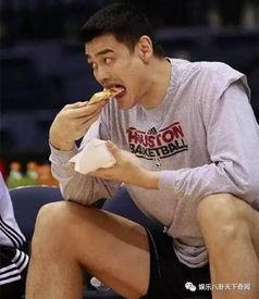 娱乐吃瓜酱明星踢球,娱乐圈明星足球盛宴