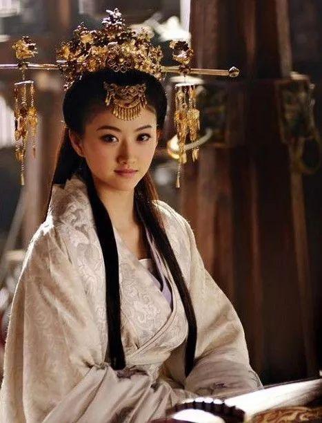 娱乐吃瓜君 景甜,回应网友热议”