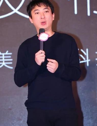 娱乐圈互吃瓜,揭秘明星们的“亲密”关系