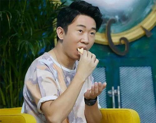 杨迪娱乐圈吃瓜,从清流到焦点，揭秘明星人际交往背后的故事