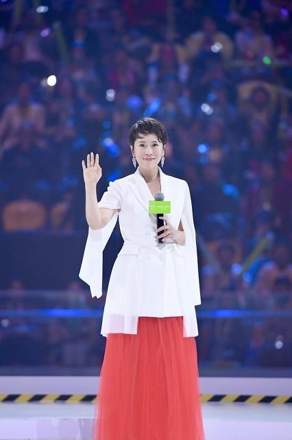 娱乐吃瓜女明星代言,娱乐圈女明星代言风云录