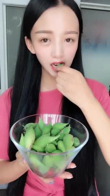 娱乐吃瓜酱被喷,网络素养何在？
