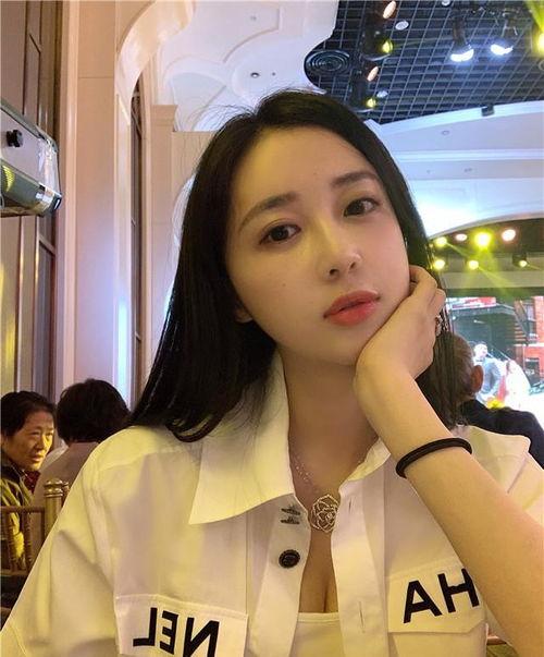 娱乐吃瓜官宣老婆,娱乐吃瓜达人喜提佳人，幸福生活甜蜜开启